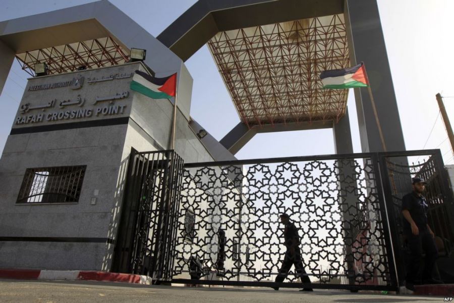 بوابة معبر رفح
