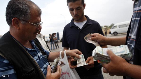 صرافو العملة المصرية