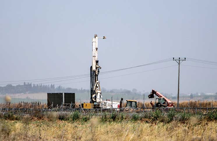  الجدار المضاد للأنفاق 