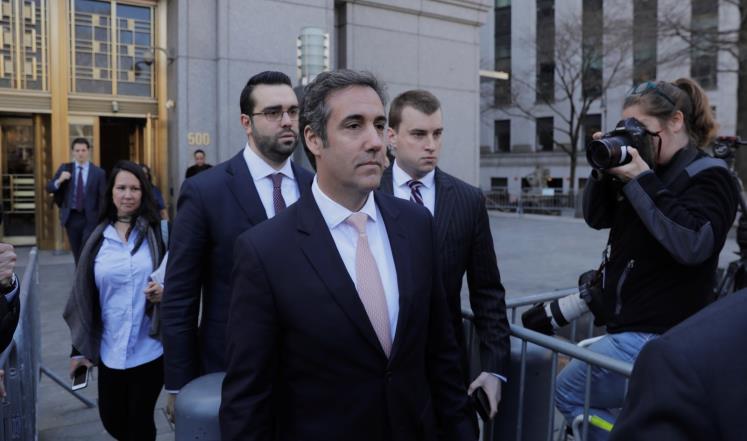 محققون تنصتوا على هواتف محامي ترامب