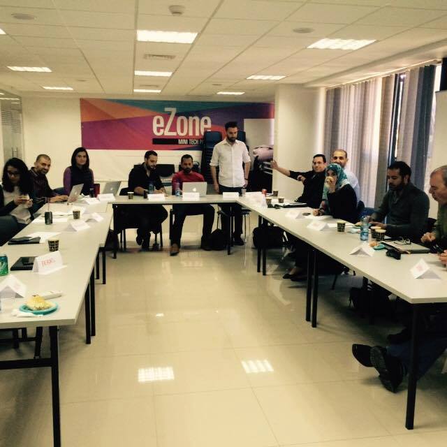 "eZone Startup Academy" مشروع تقوم عليه مؤسسة قيادات بدعم من القنصلية الأمريكية