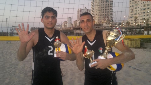 العرقان وطافش بطلان لكرة الطائرة الشاطئية