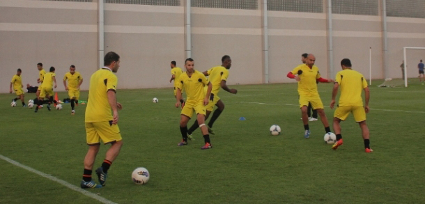 جانب من تدريبات الوطني