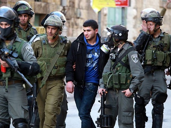 اعتقالات قوات الاحتلال لفتى