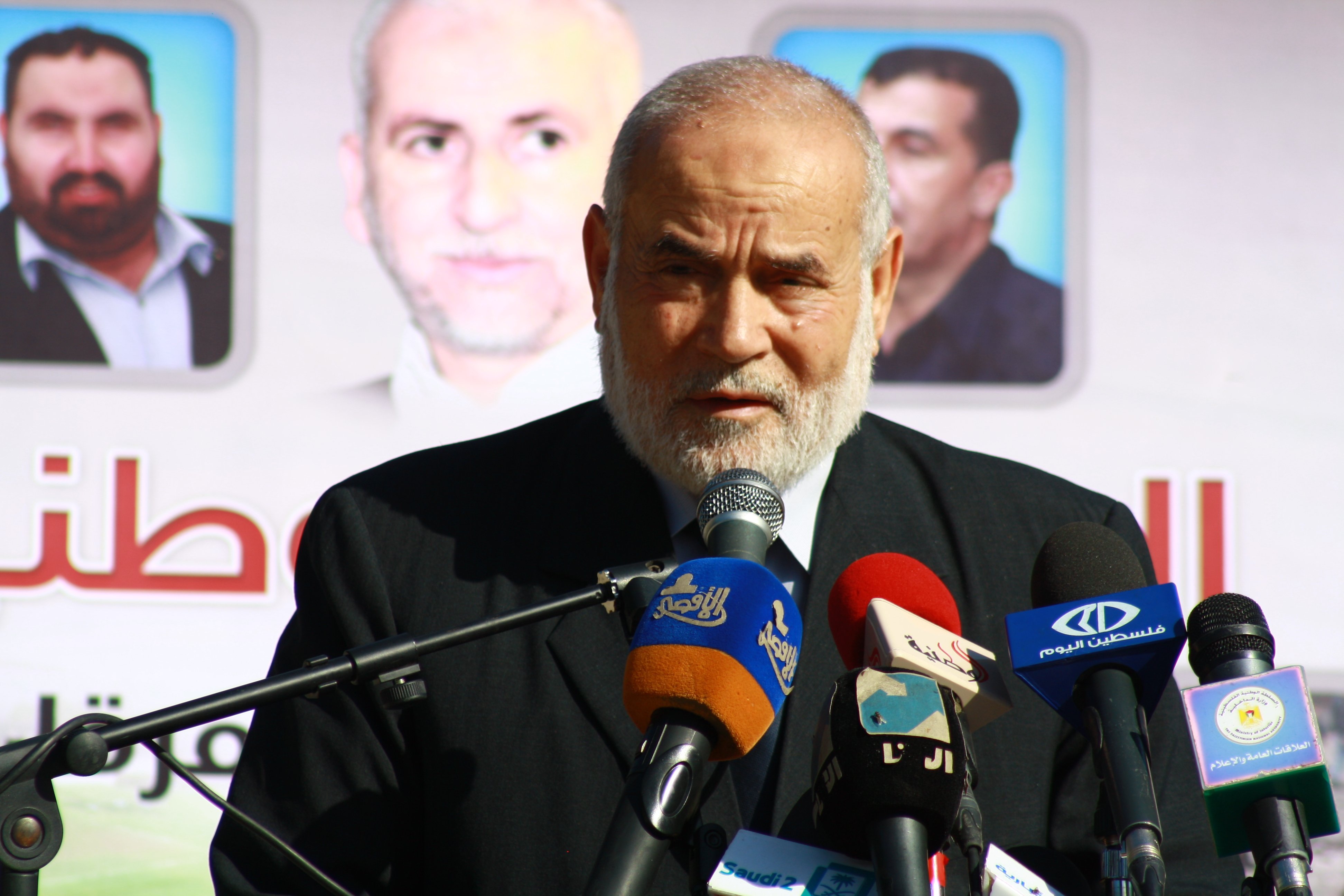 الدكتور أحمد بحر رئيس المجلس التشريعي بالإنابة