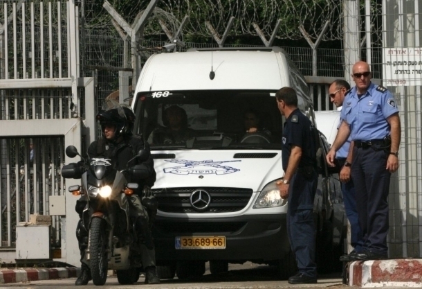 صورة من "الأرشيف"