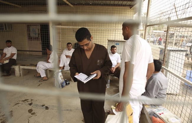 سجناء في البحرين (الأرشيف)