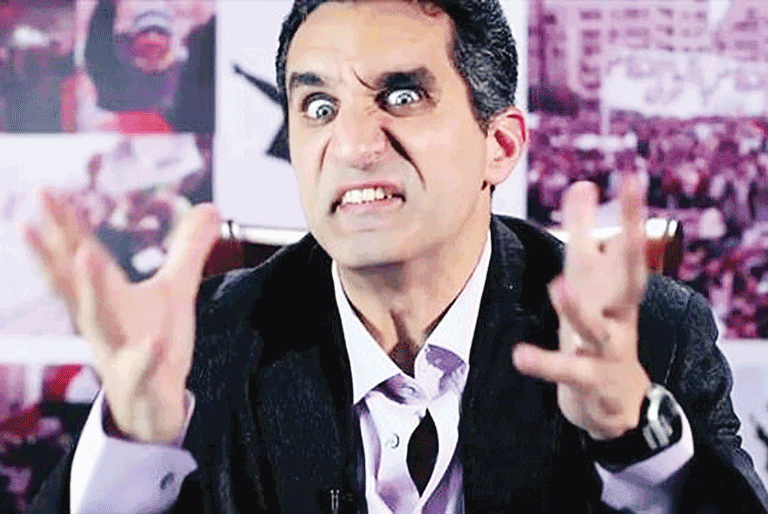 الإعلامي باسم يوسف مقدم برنامج "البرنامج"