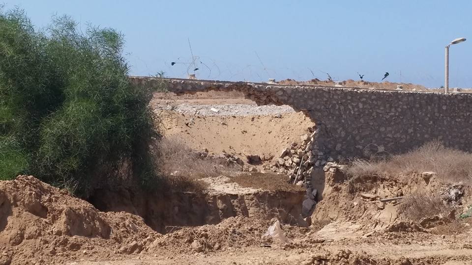 جانب من الانهيارات