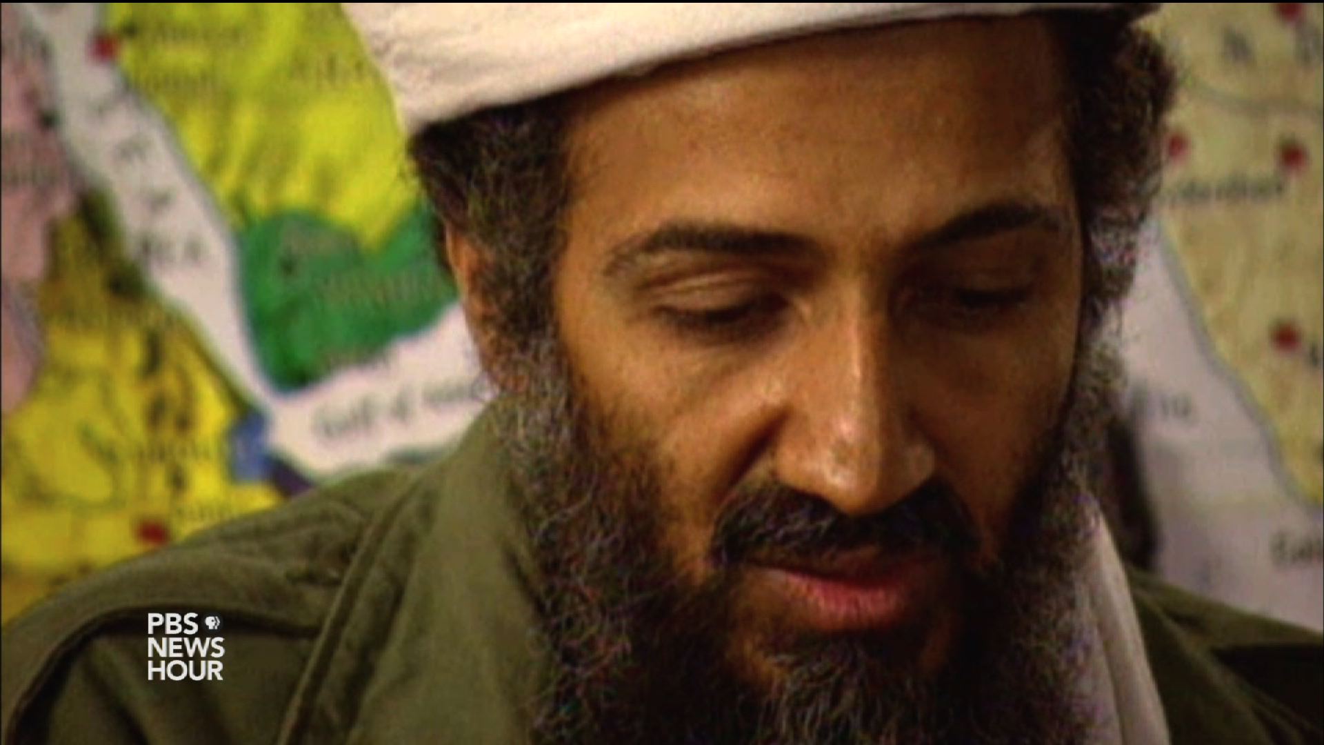  زعيم تنظيم القاعدة أسامة بن لادن