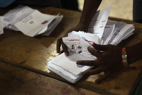 عمليات فرز أصوات الناخبين