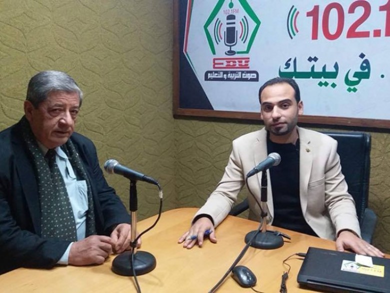 خلال لقاء الشرافي مع الإذاعة