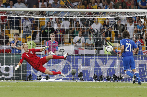بيرلو قدم أداء رائعا مع إيطاليا في كأس أمم أوروبا