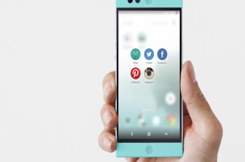 هاتف بمساحة تخزين 100 جيجابايت &lrm;