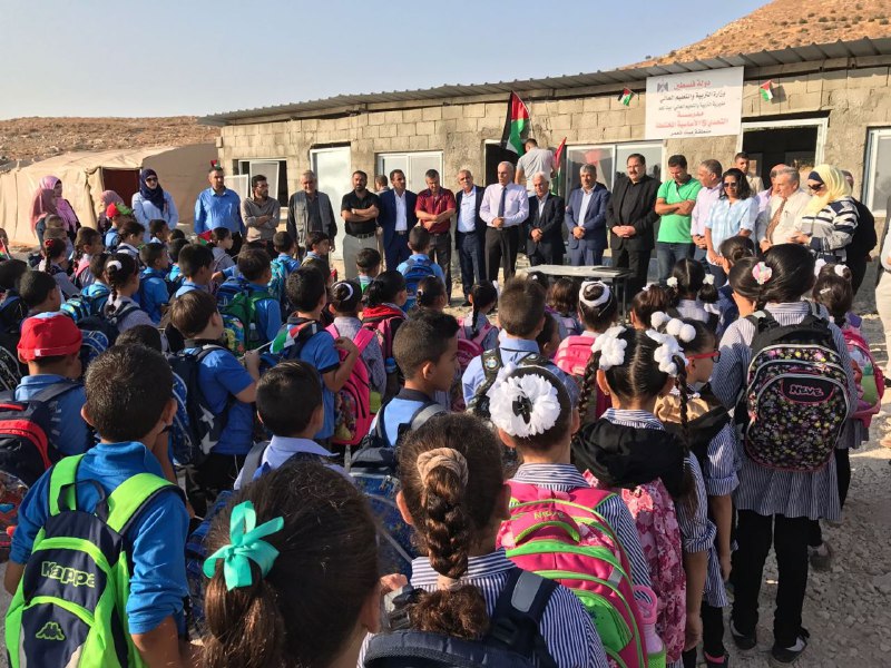 افتتاح مدرسة "جب الذيب" المعاد بناؤها بعد أن هدمها الاحتلال