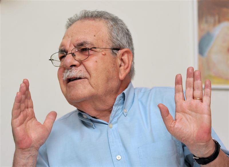 إلياس سحّاب