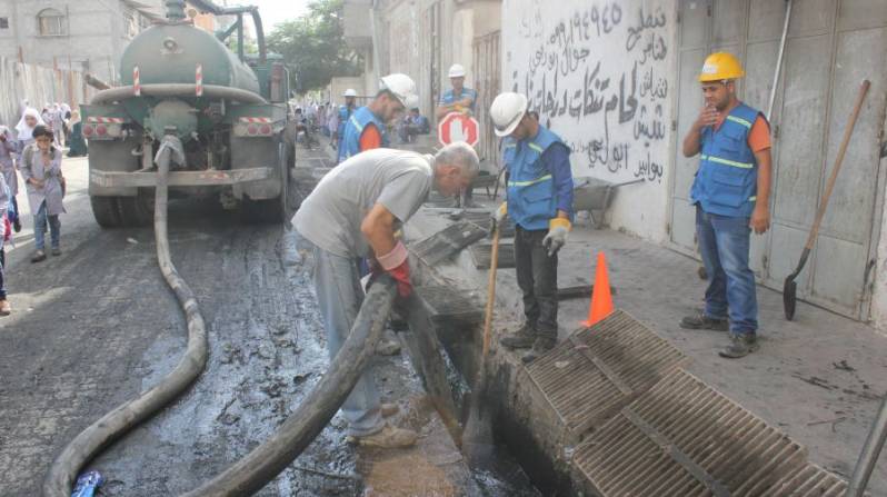  بلدية غزة تستعد لاستقبال "الشتاء"