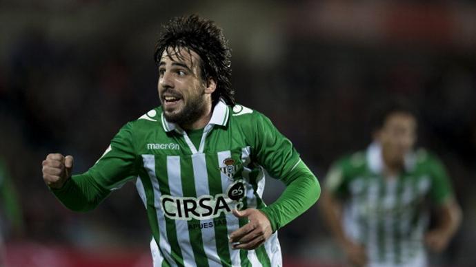 فرحة بينات إيتشيبيريا بهدف الفوز على الريال