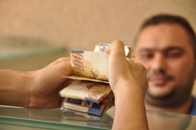 سعر صرف العملات مقابل الشيقل اليوم