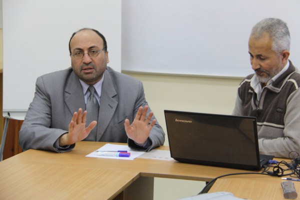 "الزراعة" تنفذ دورة في مجال" التربة والري والتسميد"