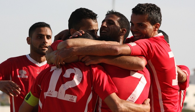فرحة لاعبي شباب خانيونس بالفوز