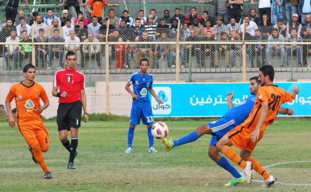 جانب من لقاء سابق بين شباب رفح واتحاد خانيونس