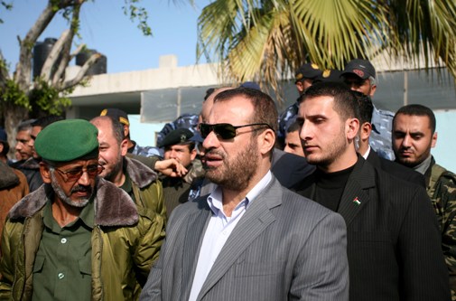  وزير الداخلية الفلسطيني فتحي حماد 
