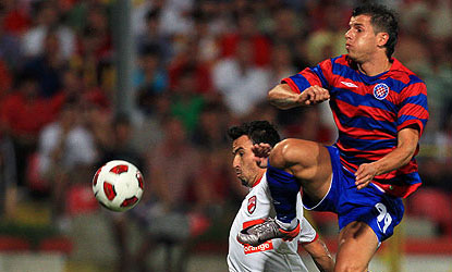 "الفلسطيني الشربيني" أفضل لاعب بالدوري الكرواتي
