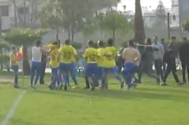 فرحة لاعبي المشتل بالفوز