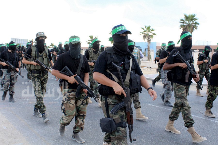 جنود من كتائب القسام (الأرشيف)