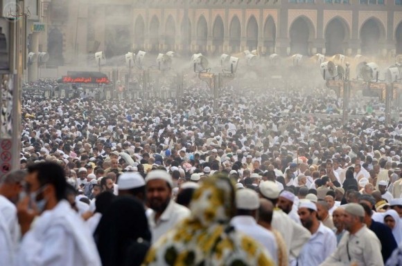 الحجاج في منى (أرشيف)