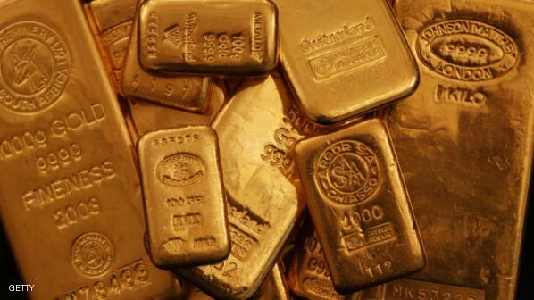 ارتفع سعر الذهب نحو 1%
