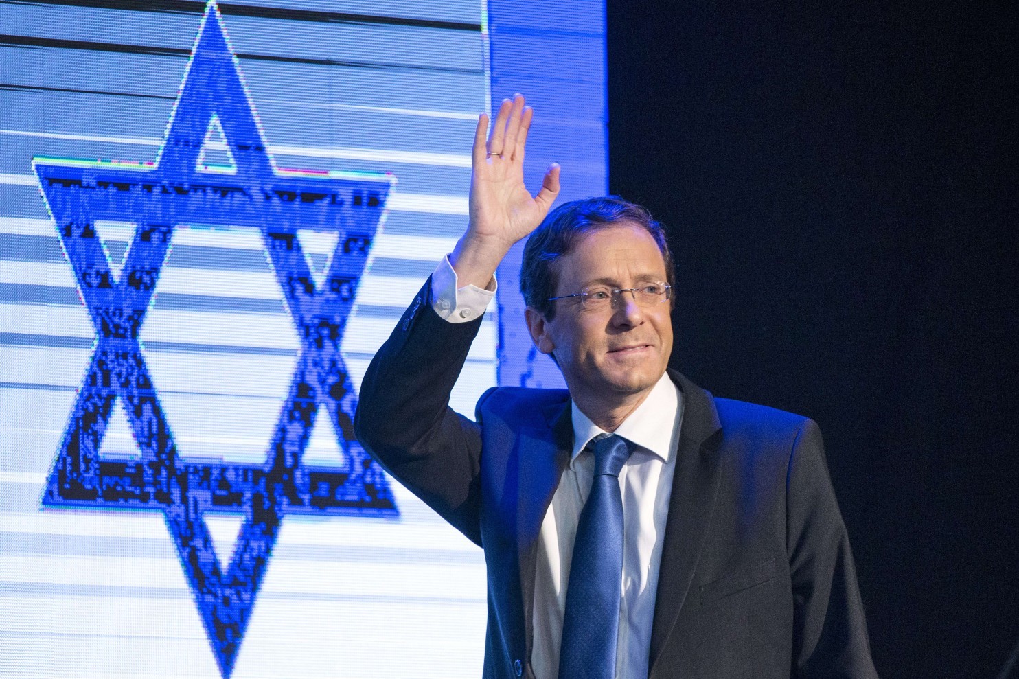 د رئيس "المعسكر الصهيوني" يتسحاق هرتسوغ