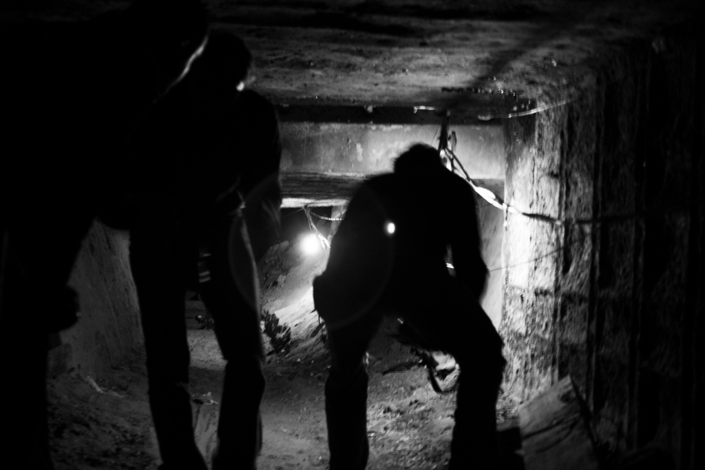 من داخل احد انفاق المقاومة (الأرشيف)