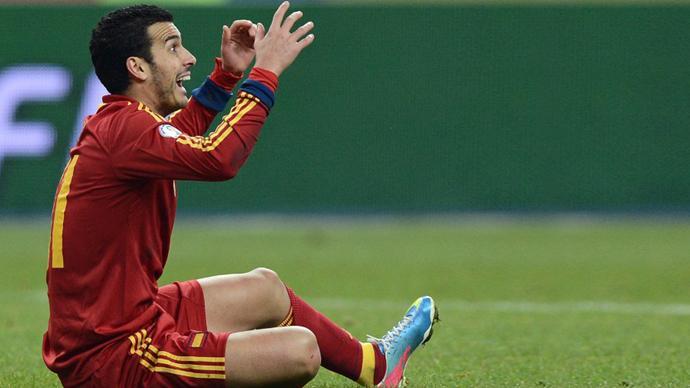 بيدرو يغيب 10 أيام عن الملاعب 