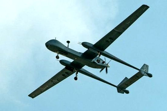 طائرة استطلاع 