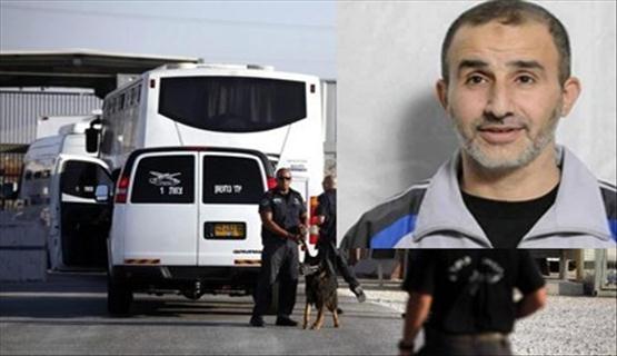 خطيبة الأسير "سلامة" تستهجن قرار القضاء المصري