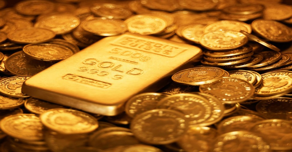 الذهب يهوي بأكثر من 4%