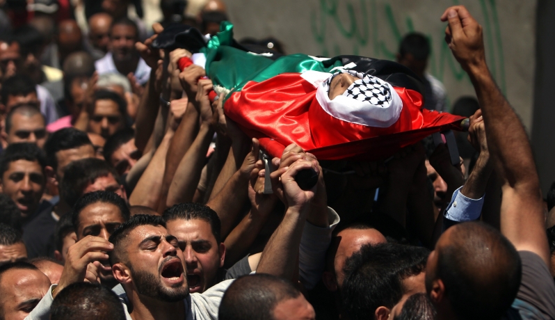 طولكرم: تشييع جثمان الشهيد الجلاد AB