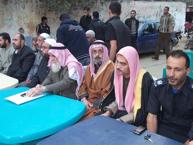 شرطة رفح ترعى صلحا عشائريا  