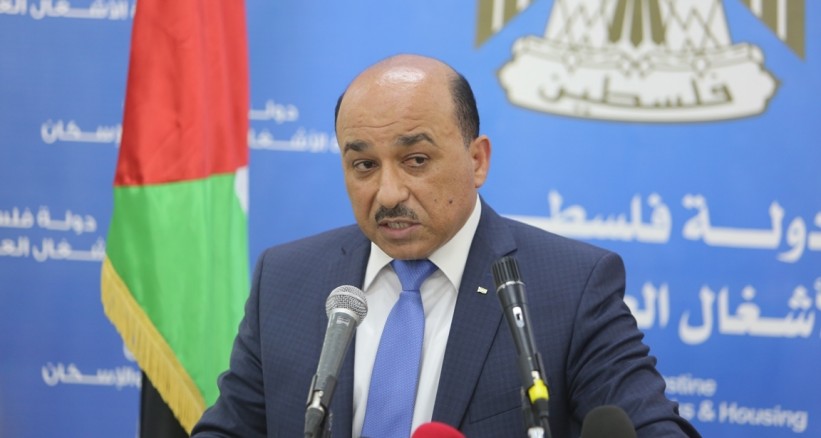 وزير الأشغال العامة والإسكان مفيد الحساينة 