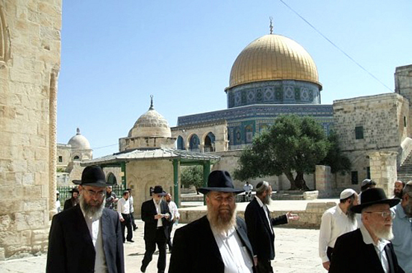 مستوطنون بالأقصى (الأرشيف)