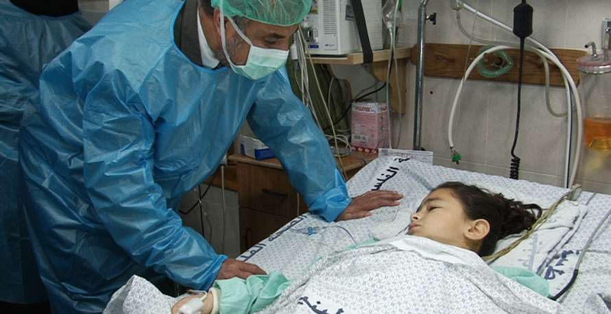 إغلاق مشافي القدس .. قطع لشريان حياة مرضى غزة