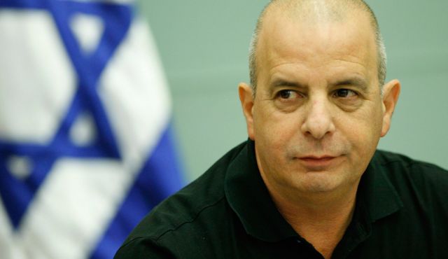 يوفال ديسكين الرئيس السابق لجهاز المخابرات الداخلية الإسرائيلي "الشاباك"