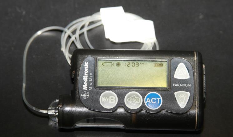 مضخة إنسولين (رويترز)