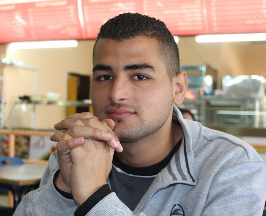 الشاب عمر كسواني المختطف لدى جهاز الأمن الوقائي