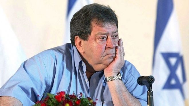 عضو الكنيست "الاسرائيلي" بنيامين بن العيزر