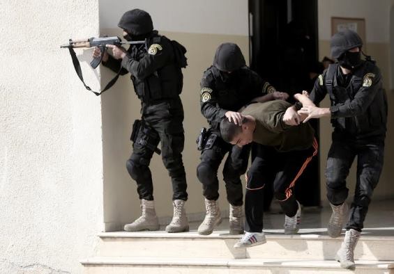 أجهزة امن السلطة (الأرشيف)