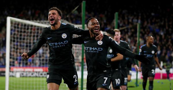 سترلينغ يمينا