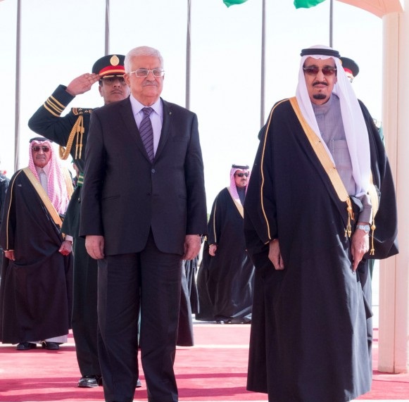 رئيس السلطة الفلسطينية محمود عباس خلال زيارته للسعودية